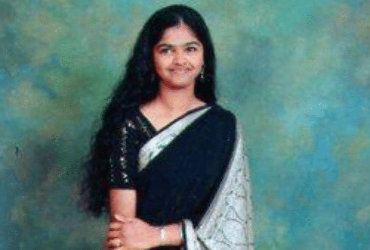 lakshmi agarwal look before acid attack now deepika padukone play role chhapaak