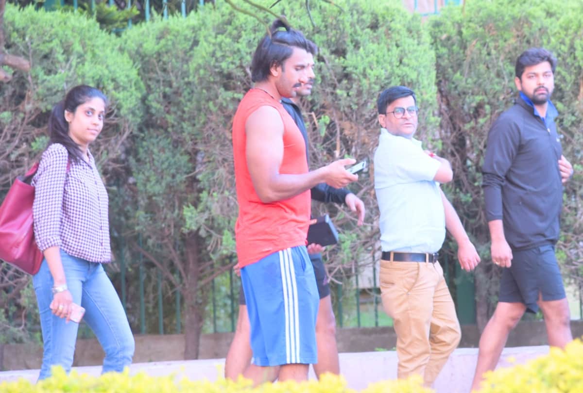 Ranveer Singh upcoming film 83 will release in 3 indian language