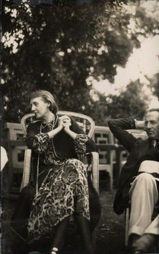 english novelist essayist and critic virginia woolf suicide