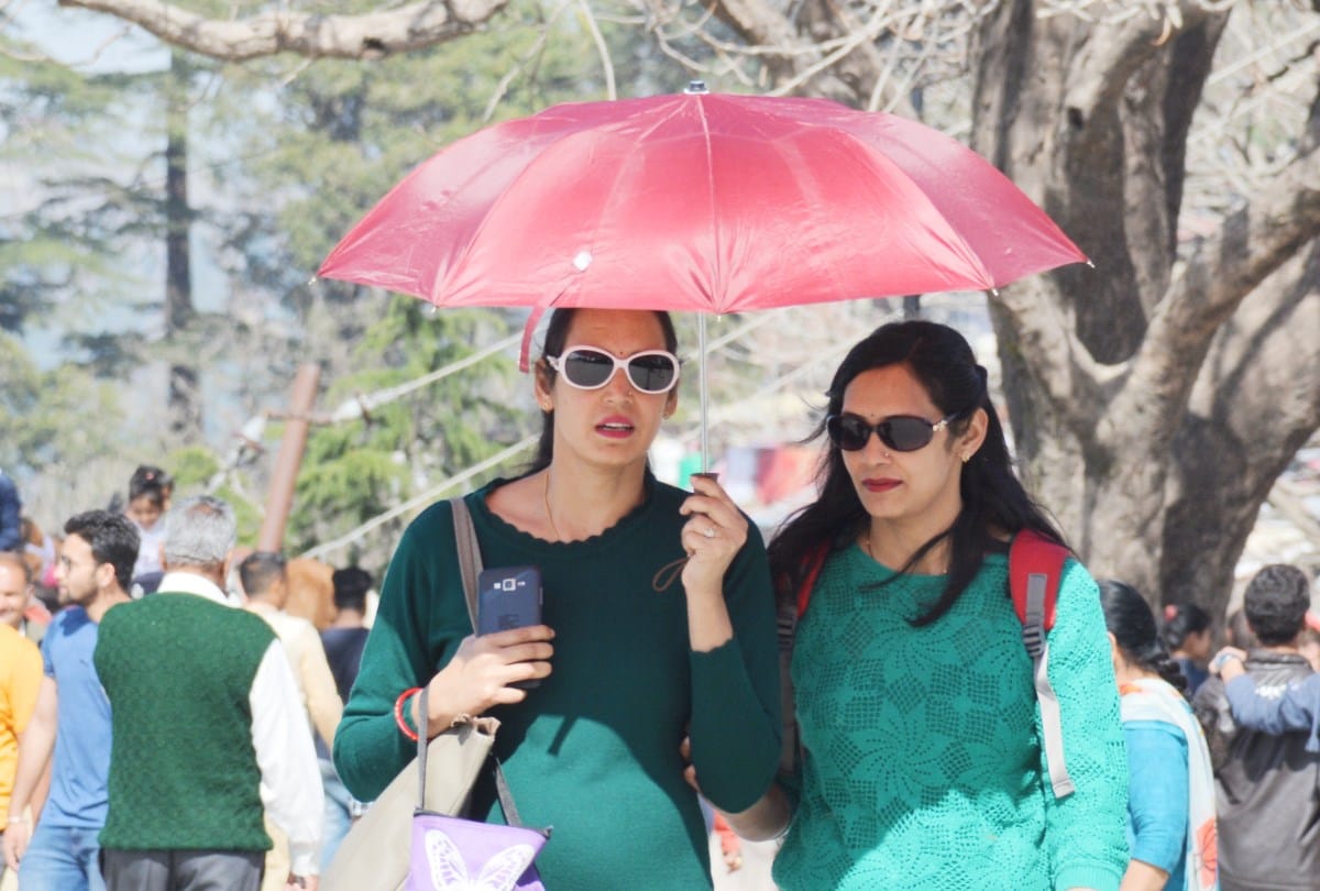 Himachal weather report una temperature 37 degree celsius