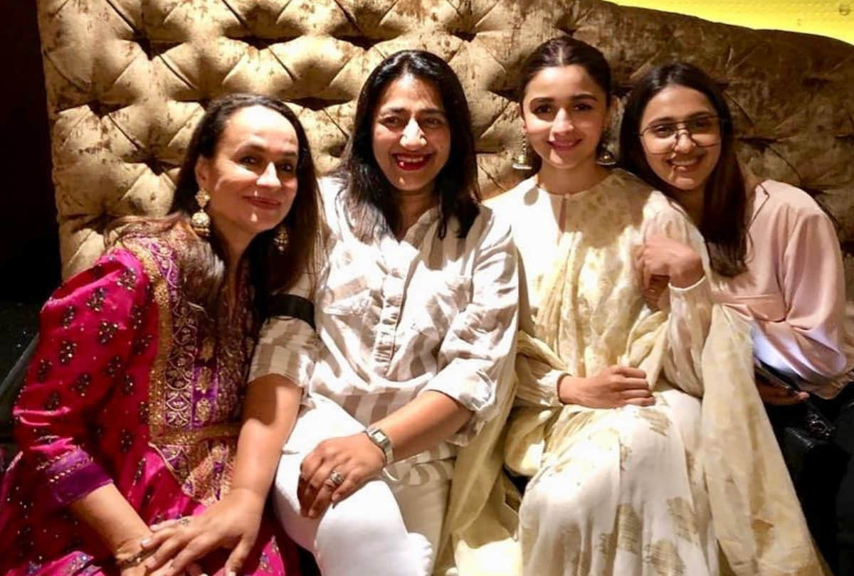 alia bhatt mother soni razdan share a old video of delhi airport coronavirus