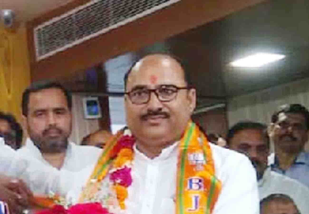 bsp leader Jagdish gautam joins bjp lok sabha election 2019