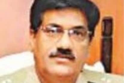 know about PPS officer dinesh yadav