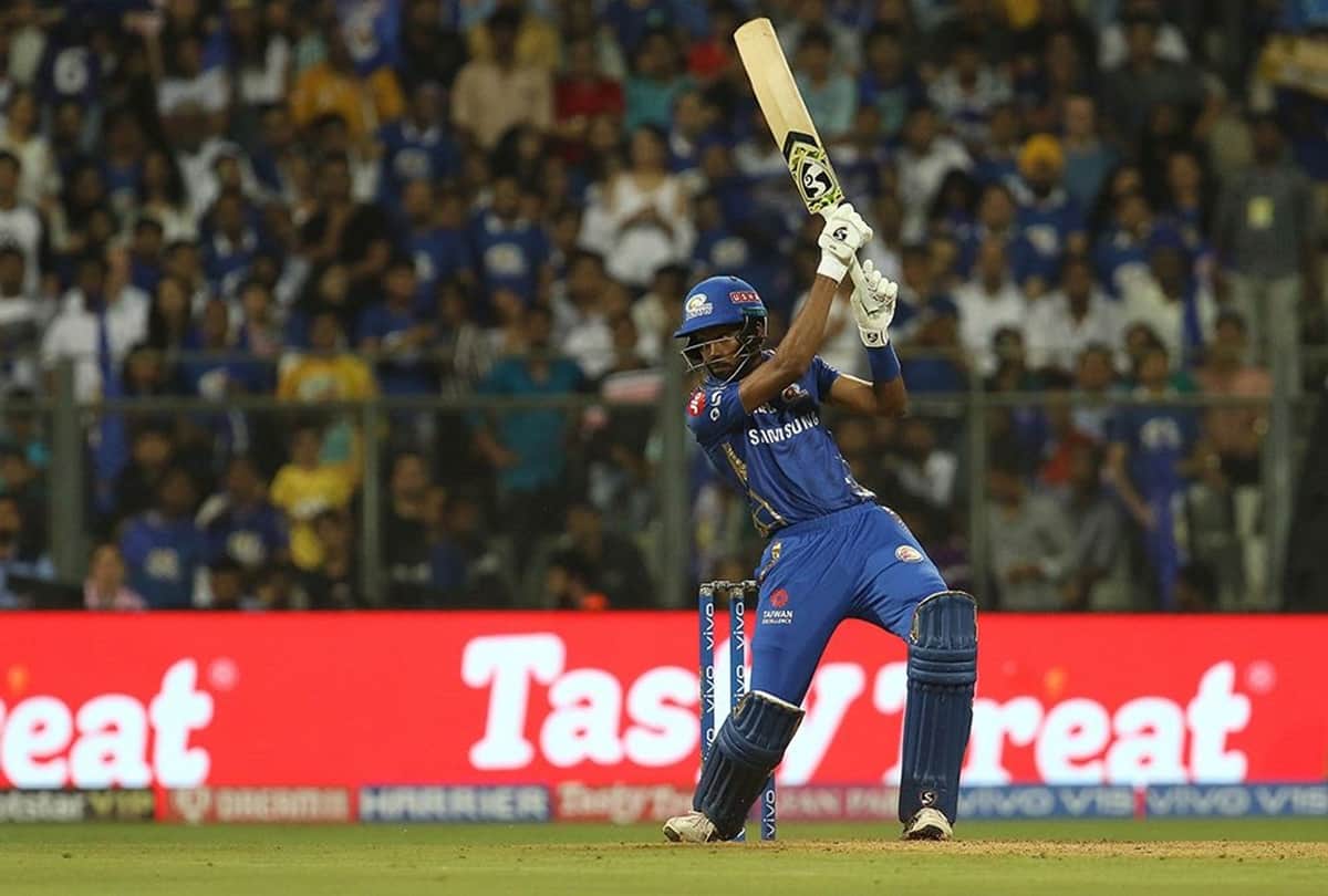 IPL 2019: hardik pandya hits a six to race to 17-ball fifty in kkr vs mi match