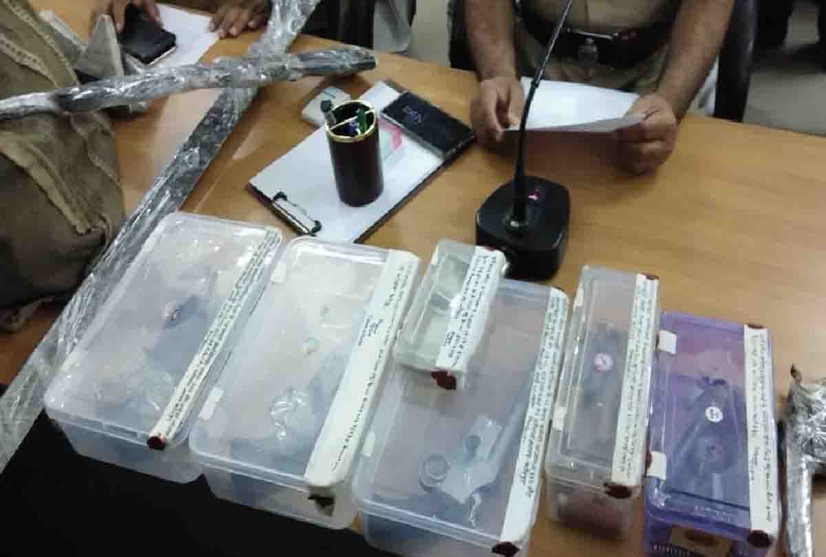 illegal weapon factory caught by police