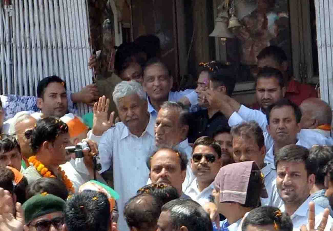 shriPrakash Jaiswal Congress candidate Nomination, lok sabha election 2019