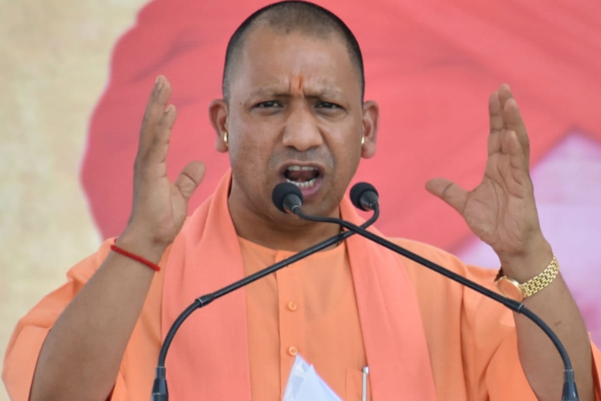 lok sabha elections 2019 Chief Minister Yogi Adityanath rally in Pilkhuwa