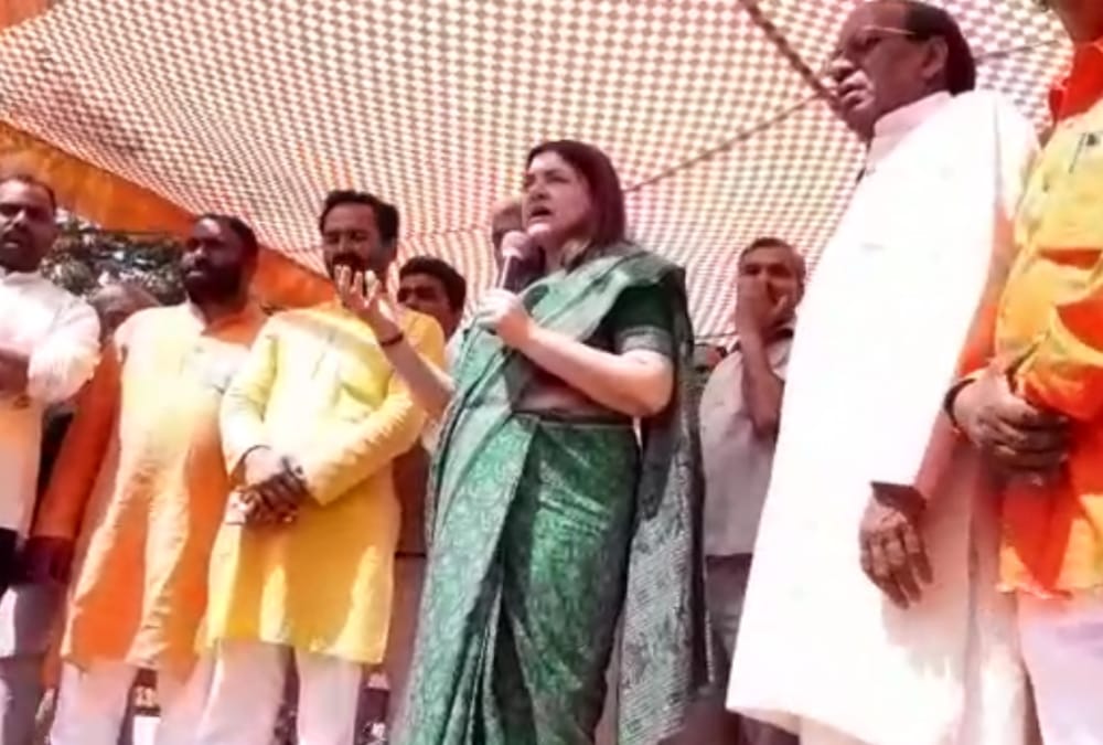 menka gandhi campaign continue in sultanpur.