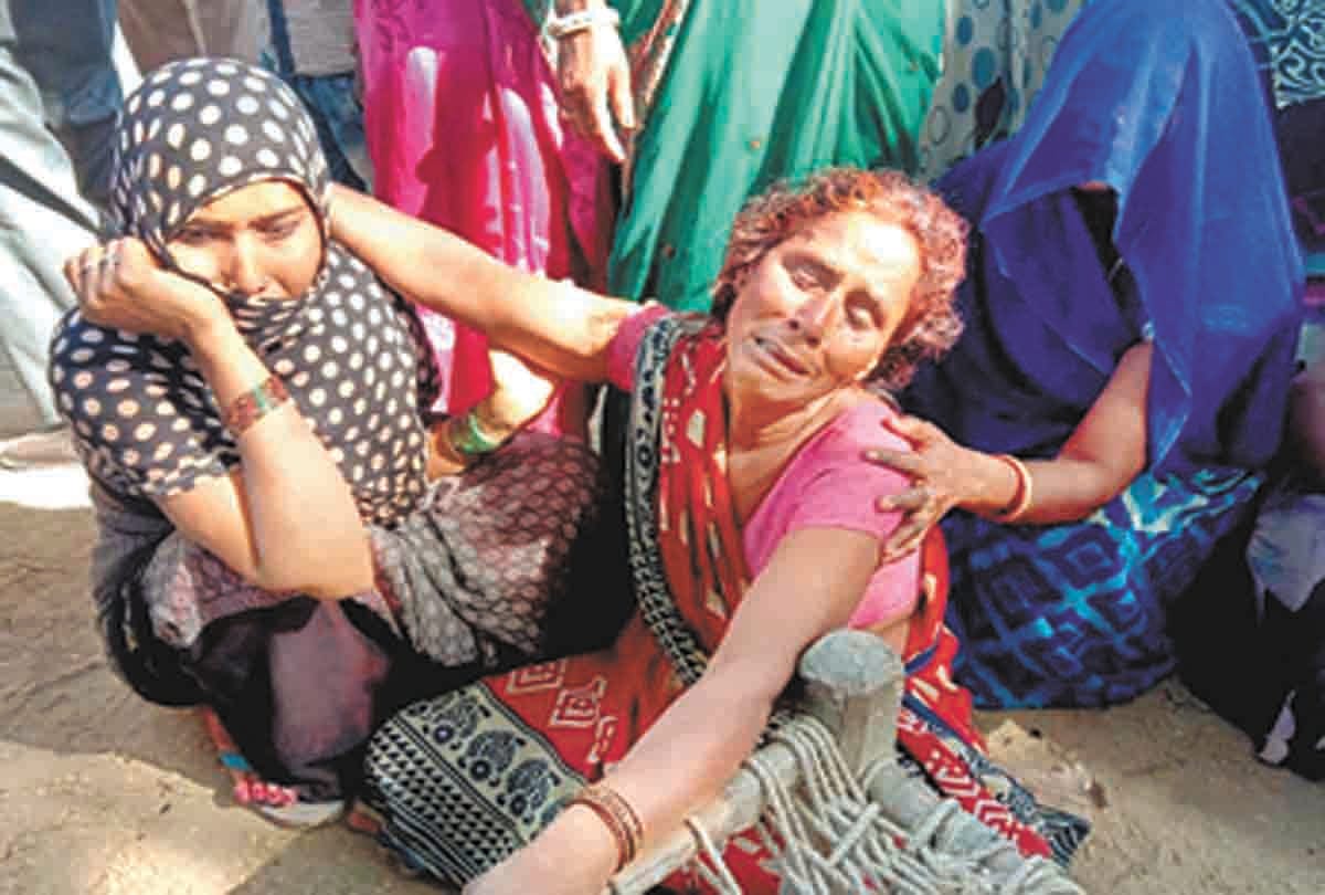 father killed in front of the daughter