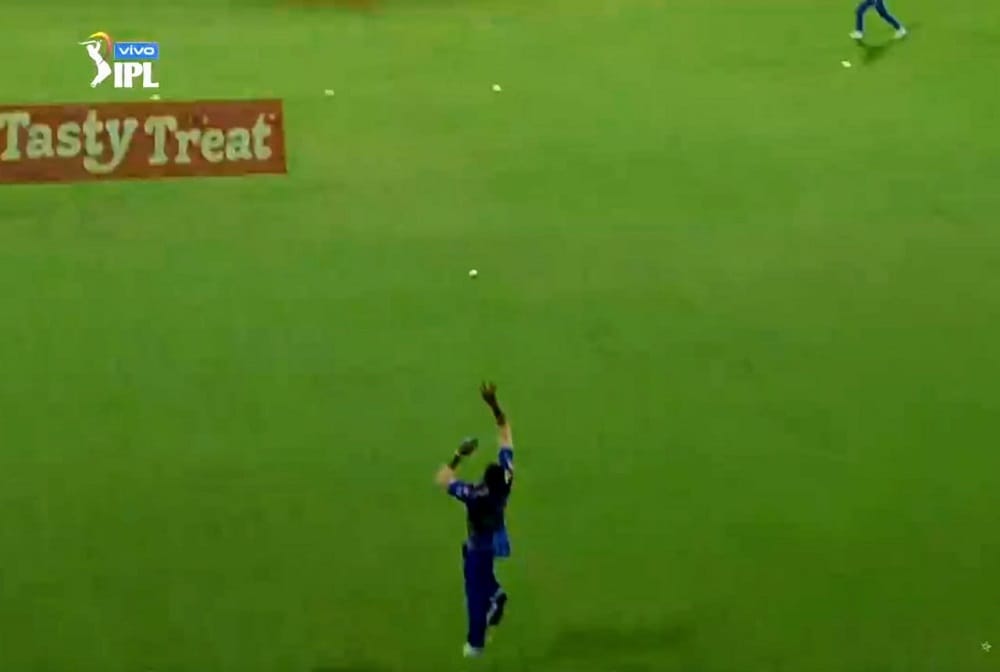 IPL 2019 Kieron Pollard One handed catch against chennai super kings