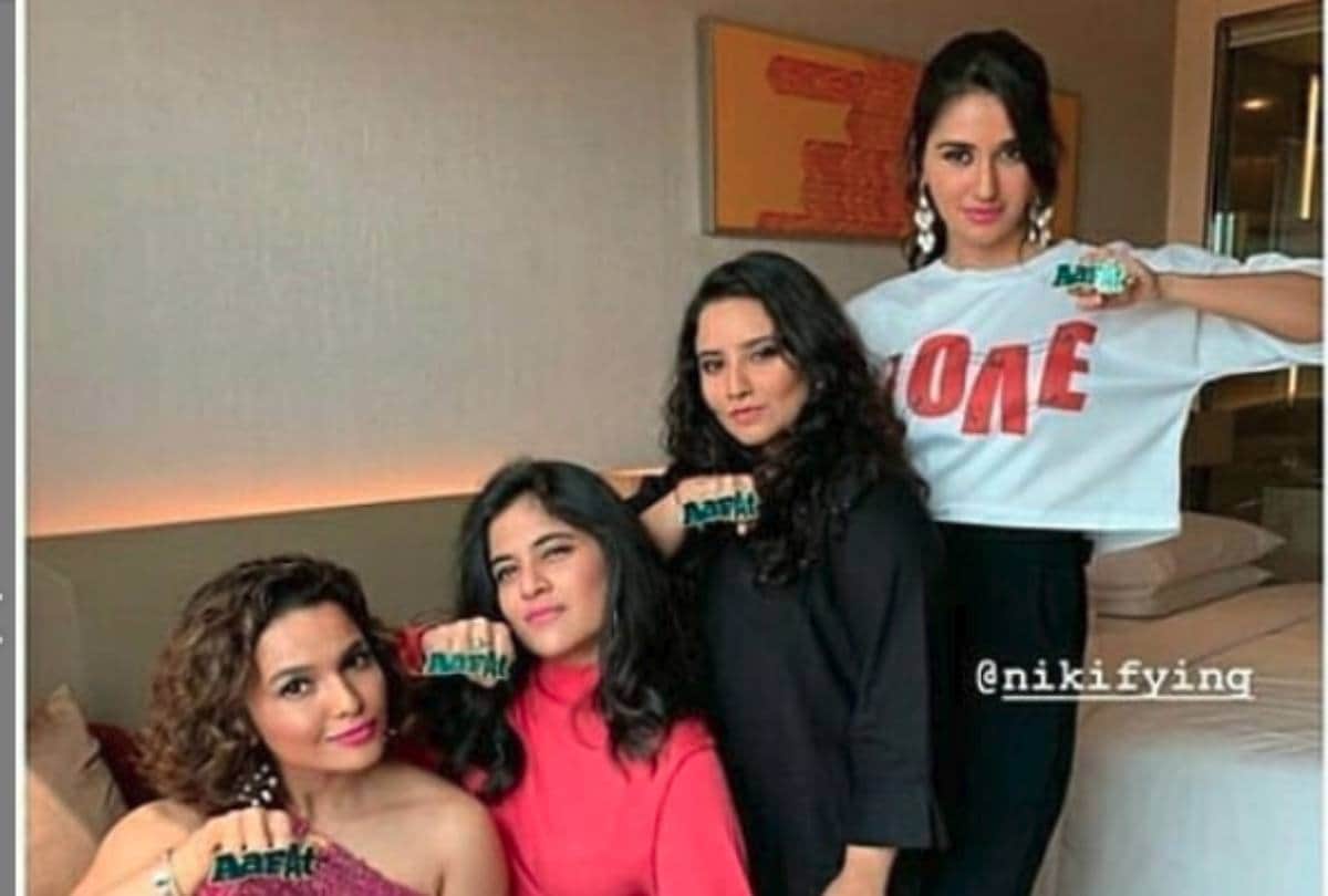 hum paanch actress pushtiie shakti new bald look viral
