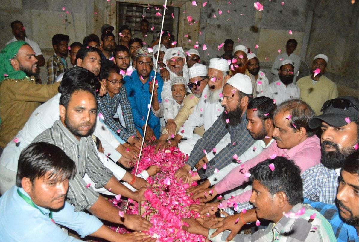Taj Mahal Three Day Urs Starts From Today