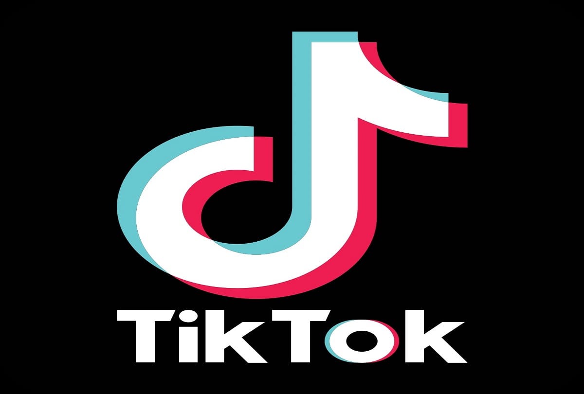 Tik tok India ban Faizal Siddiqui account and this app rate goes down