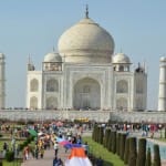ताजमहल में पाक के समर्थन में लगे नारे