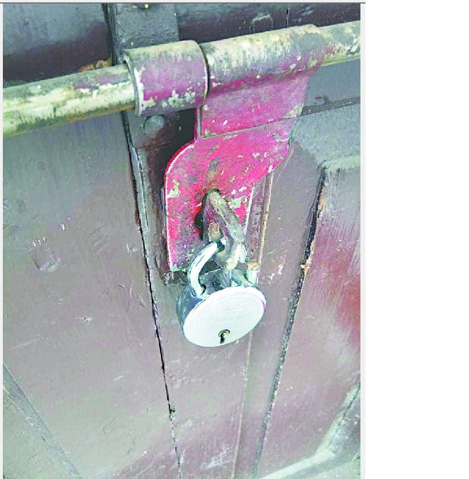 thieves stolen utensils from temple