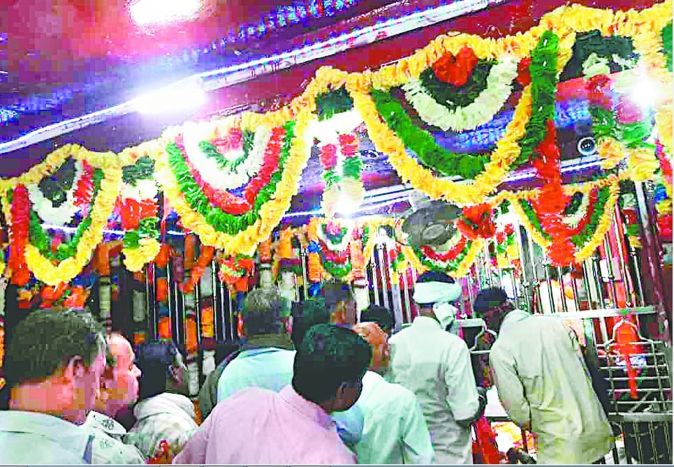 Temples are decorated of Navratra Festival
