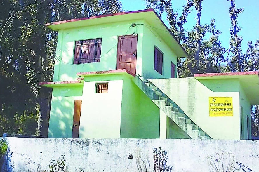 Sub tehsil is closed