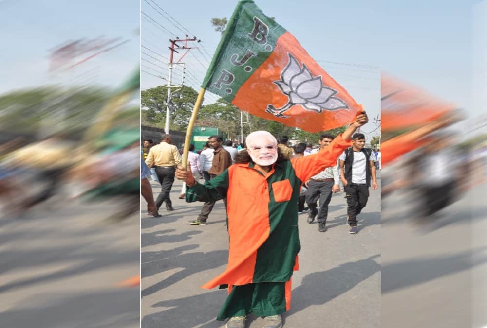 Lok sabha elections 2019 old ladies and youths crowd in pm modi dehradun rally