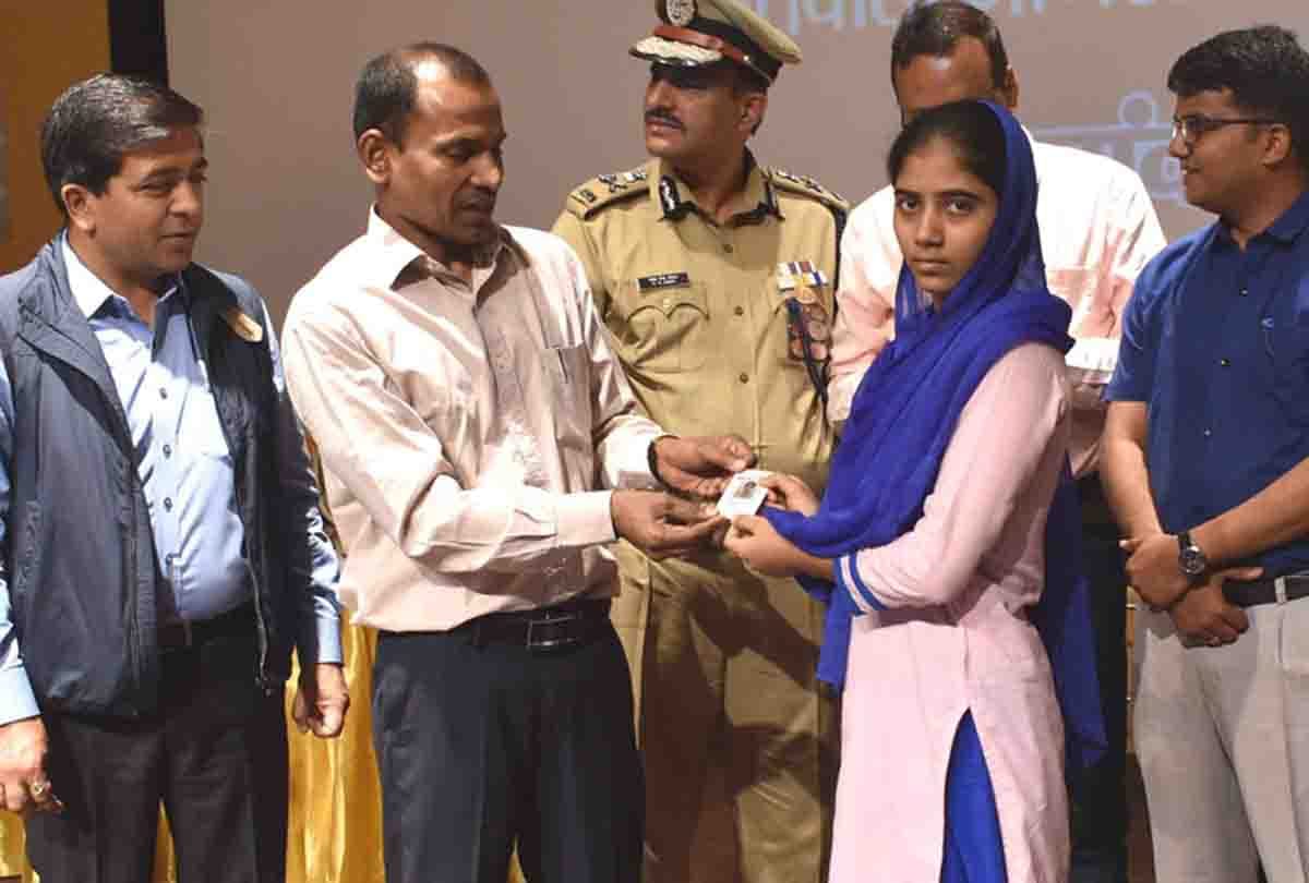 Election Commission concerned at low voter in Prayagraj