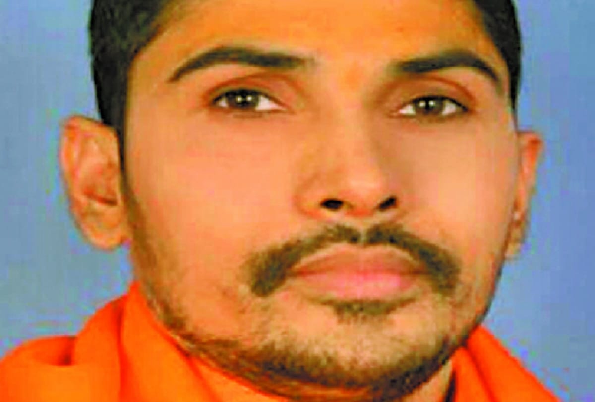 post mortem  of mahant's dead body at midnight