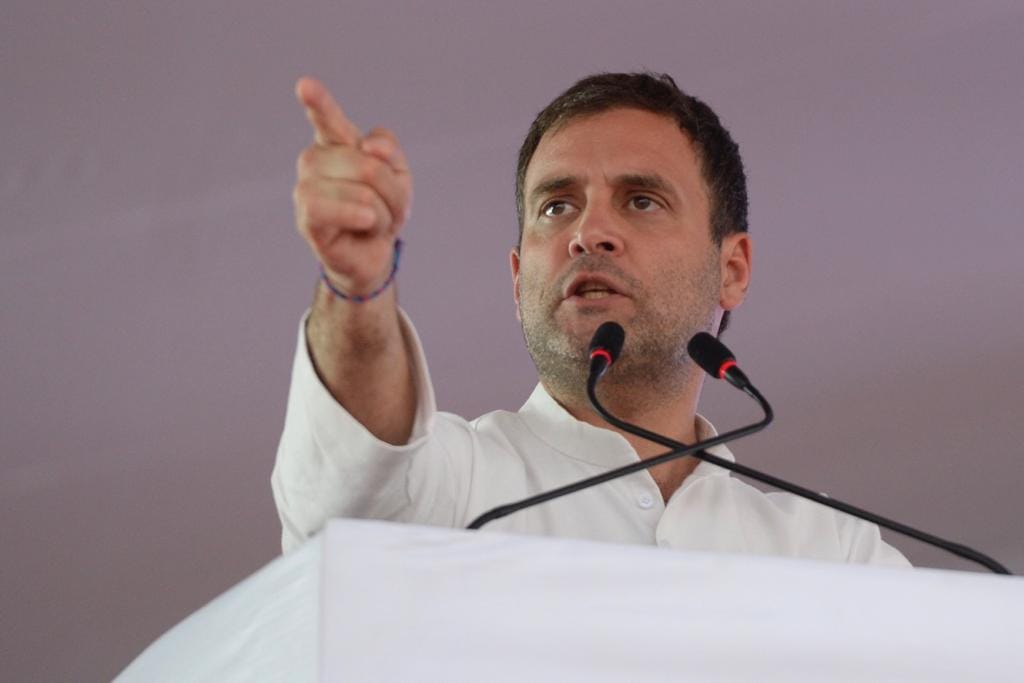 Lok Sabha Chunav 2019: EC noticed Rahul Gandhi for violation of code of conduct in Amethi
