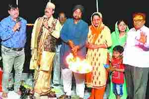 Aarti of Saryu with 21511 deep