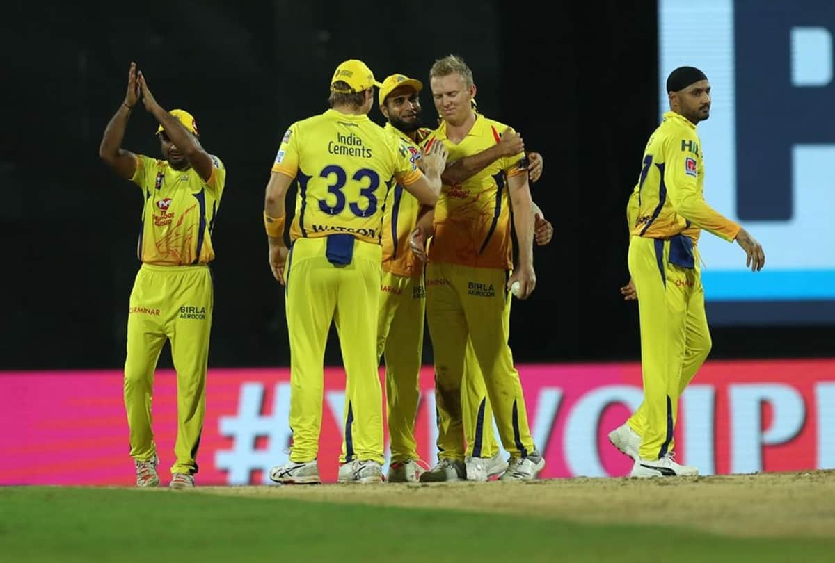 ipl 2019: ms dhoni use back hand to run out kl rahul but bails did not come off