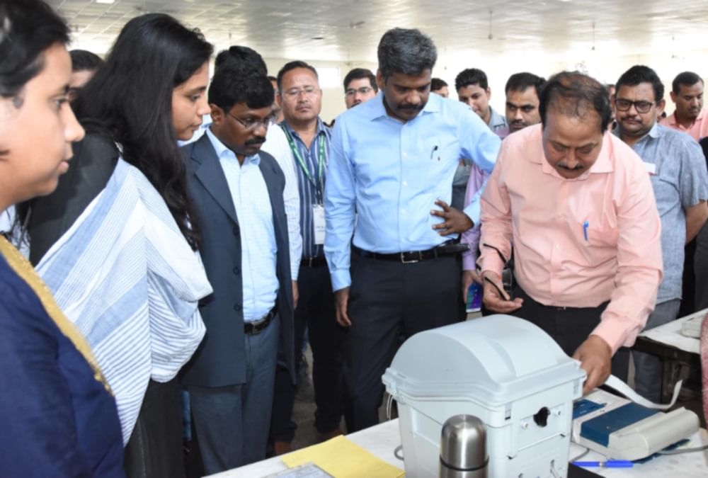 वीवीपैट, ईवीएम