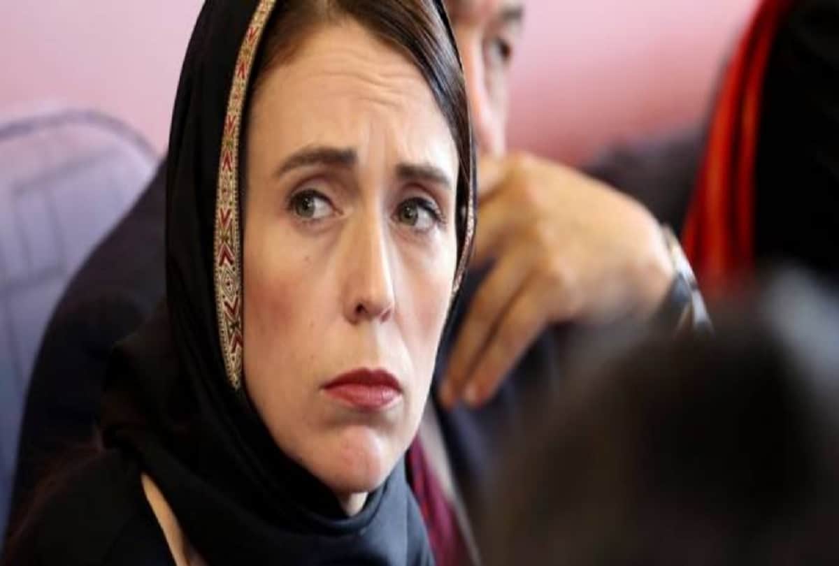 NewZealand PM Jacinda Ardern pays for groceries bill of a woman at supermarket who forgot purse