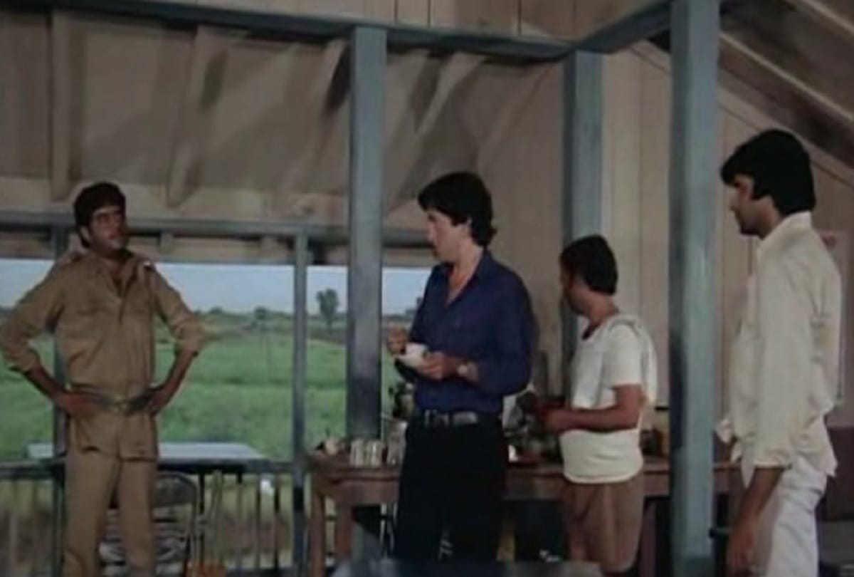 Shatrughan Sinha revealed shocking thing on Amitabh Bachchan related with Kaala Patthar film