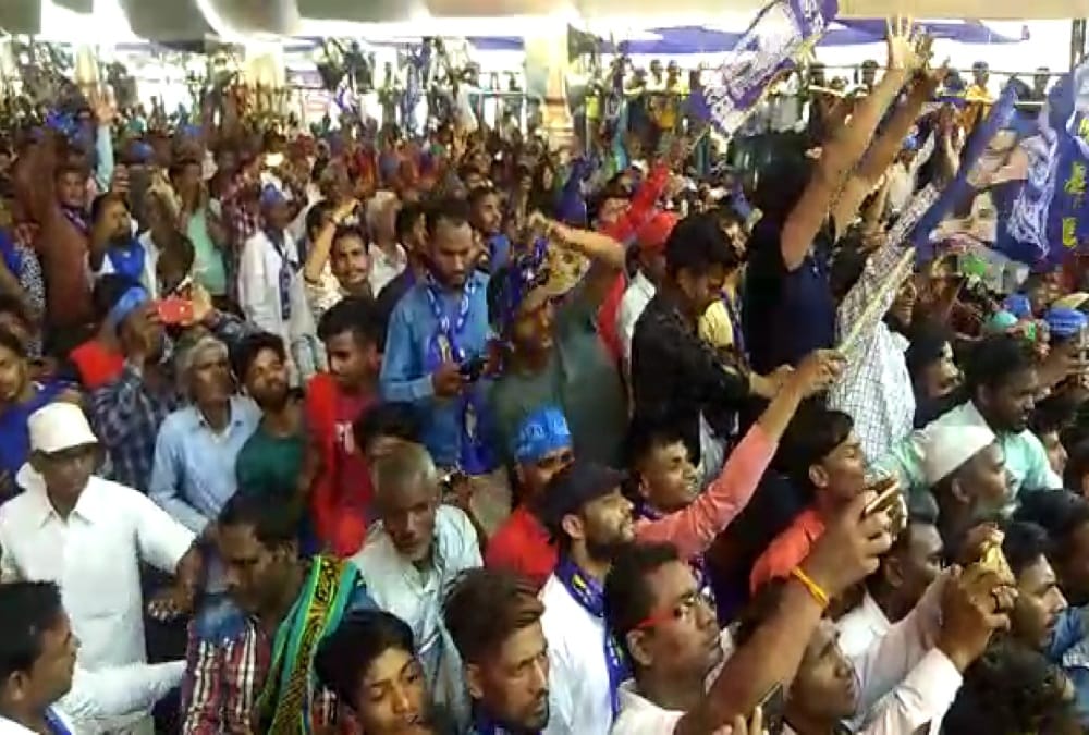 Lok sabha elections 2019 bsp supporters dance in mayawati public meeting at roorkee