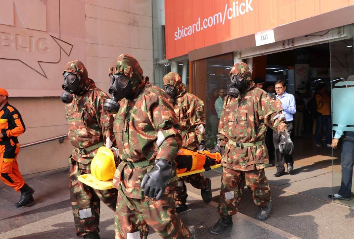 mock drill of police, ATS and NDRF in fun mall in lucknow