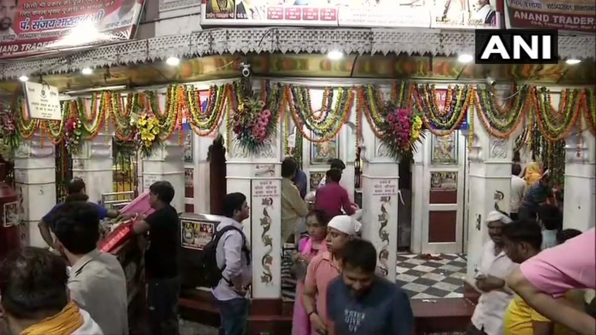 See pictures of different temples on First day of Navratri