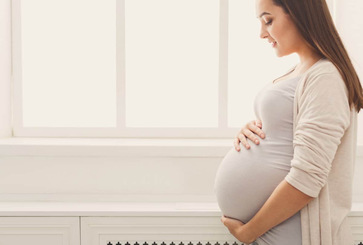 Is Covid vaccination safe for pregnant women, what WHO advises