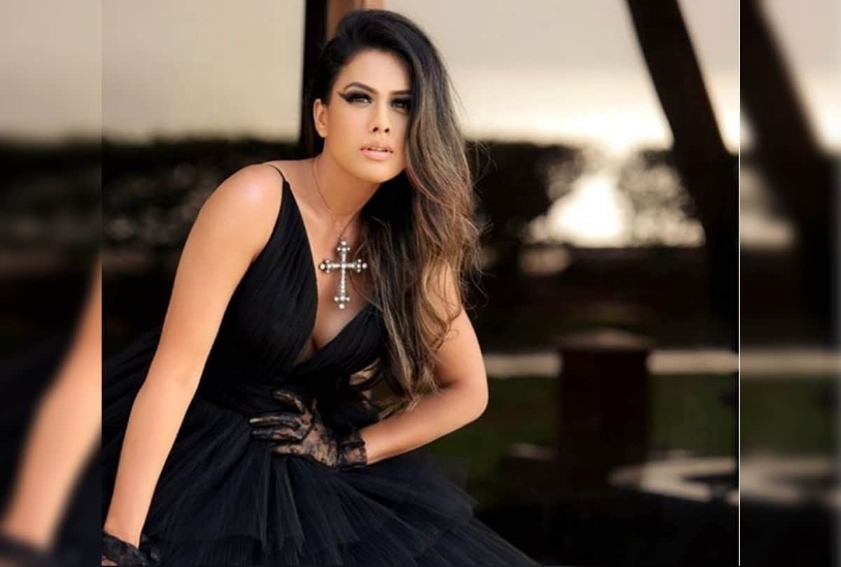 nia sharma wear floral lehenga copied karisma kapoor