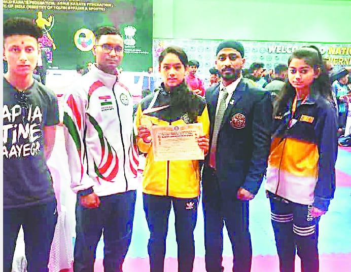 jyoti wins gold medal in competion