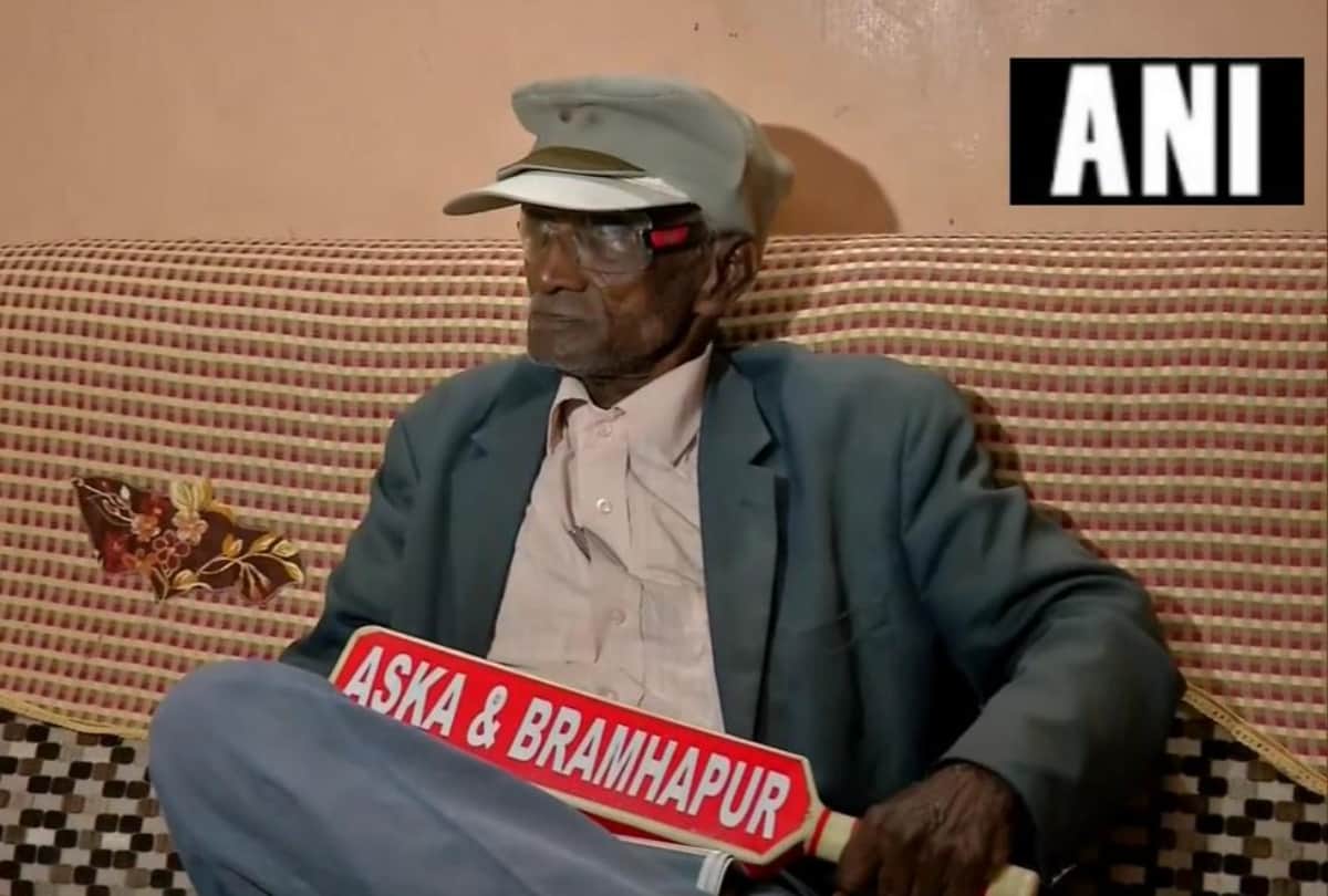 Lok sabha election 2019 story of 84 yr old  Shyam Babu who contested election independent since 1962