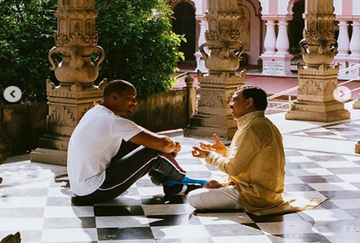 Hollywood actor Will Smith performing puja in Haridwar see pics