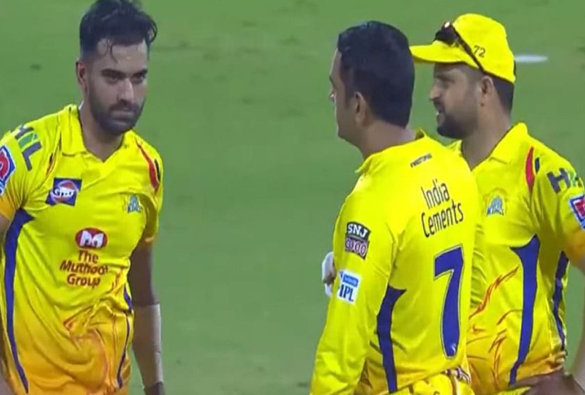 Dhoni losses cool after Deepak Chahar bowl consecutive no balls