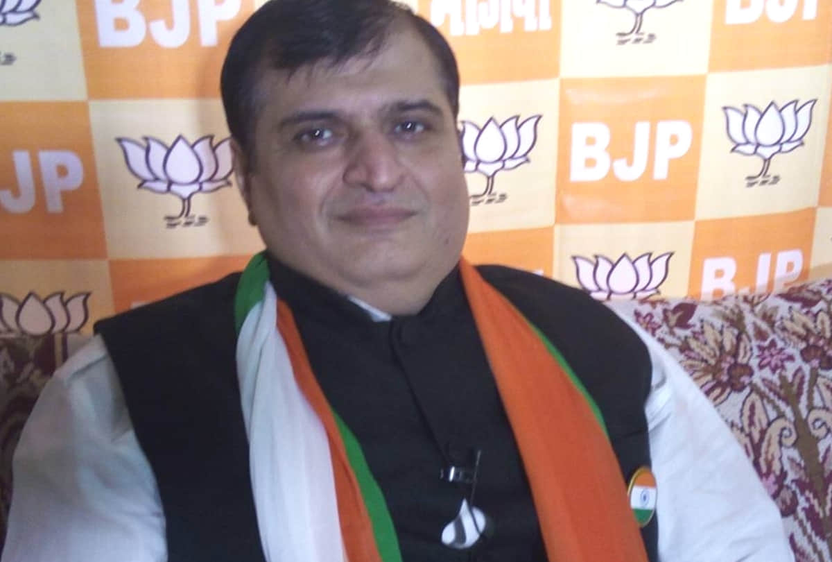 urmila matondkar attack opposition and modi government