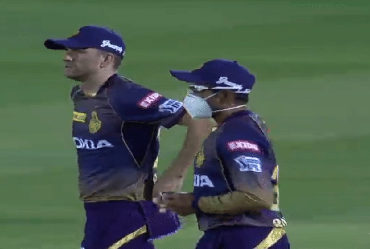 KKR Robin Uthappa fields wearing mask after sandstorm in Jaipur