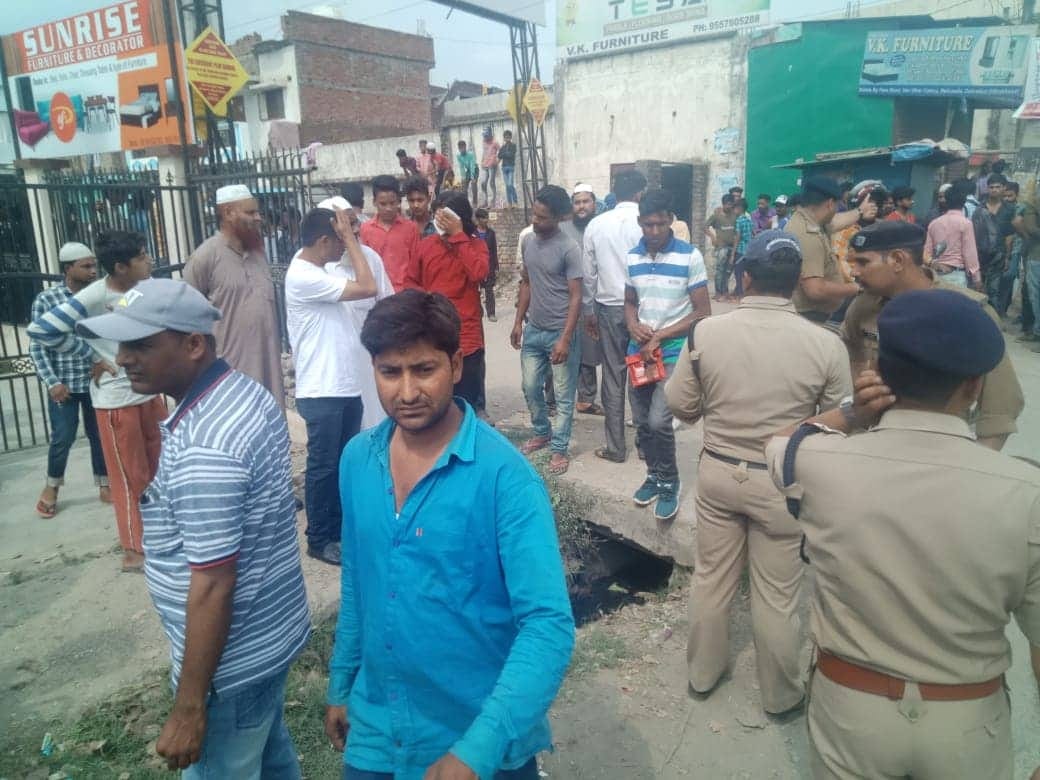 dumper crushed two youth in dehradun