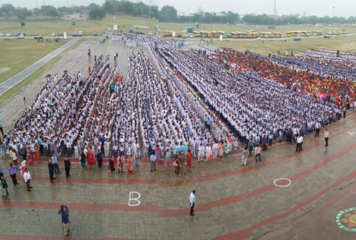 23000 students in lucknow will swear to aware people for voting in this lok sabha eletion 2019