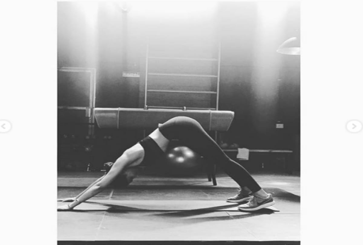 Deepika Padukone share fitness picture on instagram on world health day