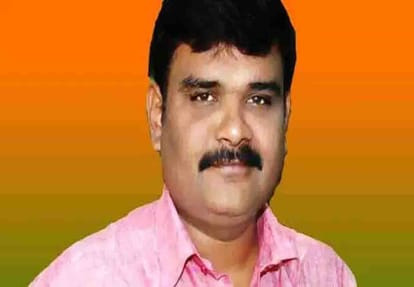 Congress candidate Rajaram Pal has 30 thousand rupee cash lok sabha election 2019