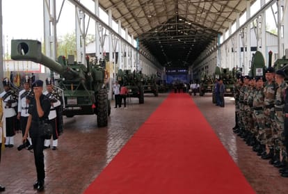 Dhanush artillery gun handing over to Indian Army in Jabalpur ceremony