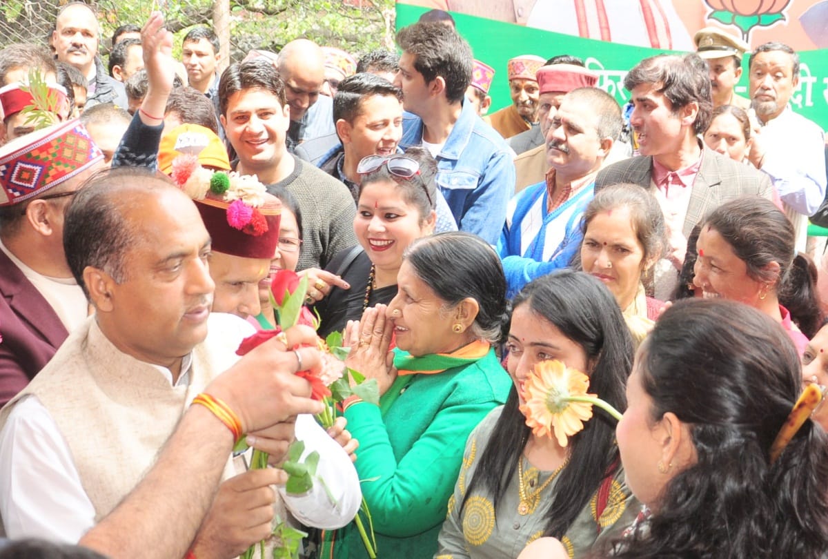 lok sabha election 2019: jairam thakur statement over pandit sukhram in kullu