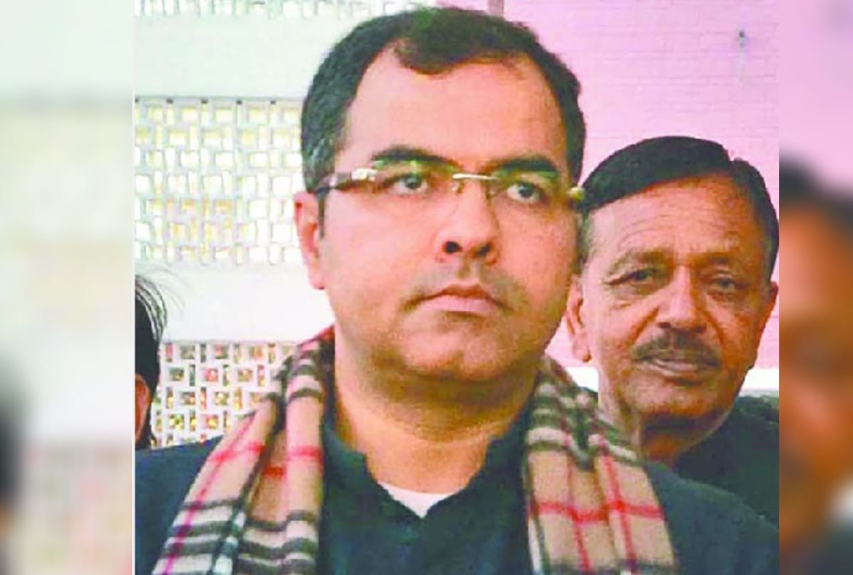 BJP candidate pravesh Singh Verma sent notice to Balvir Jakhar