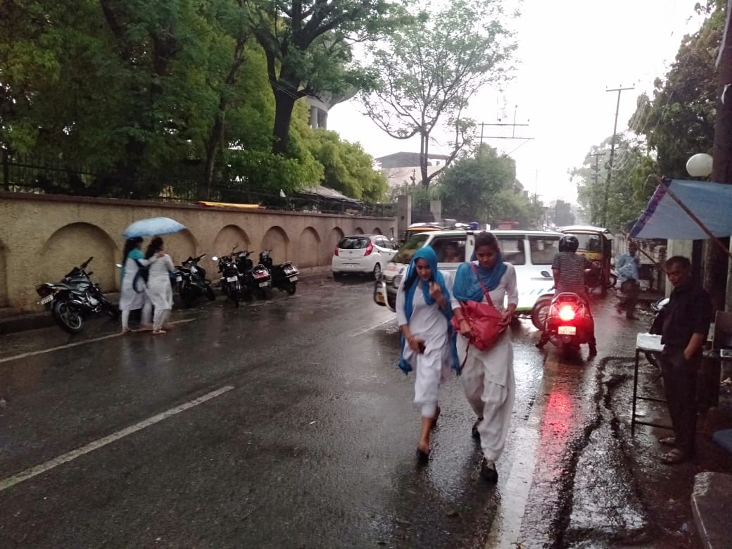 hailstorm and heavy rain in dehradun