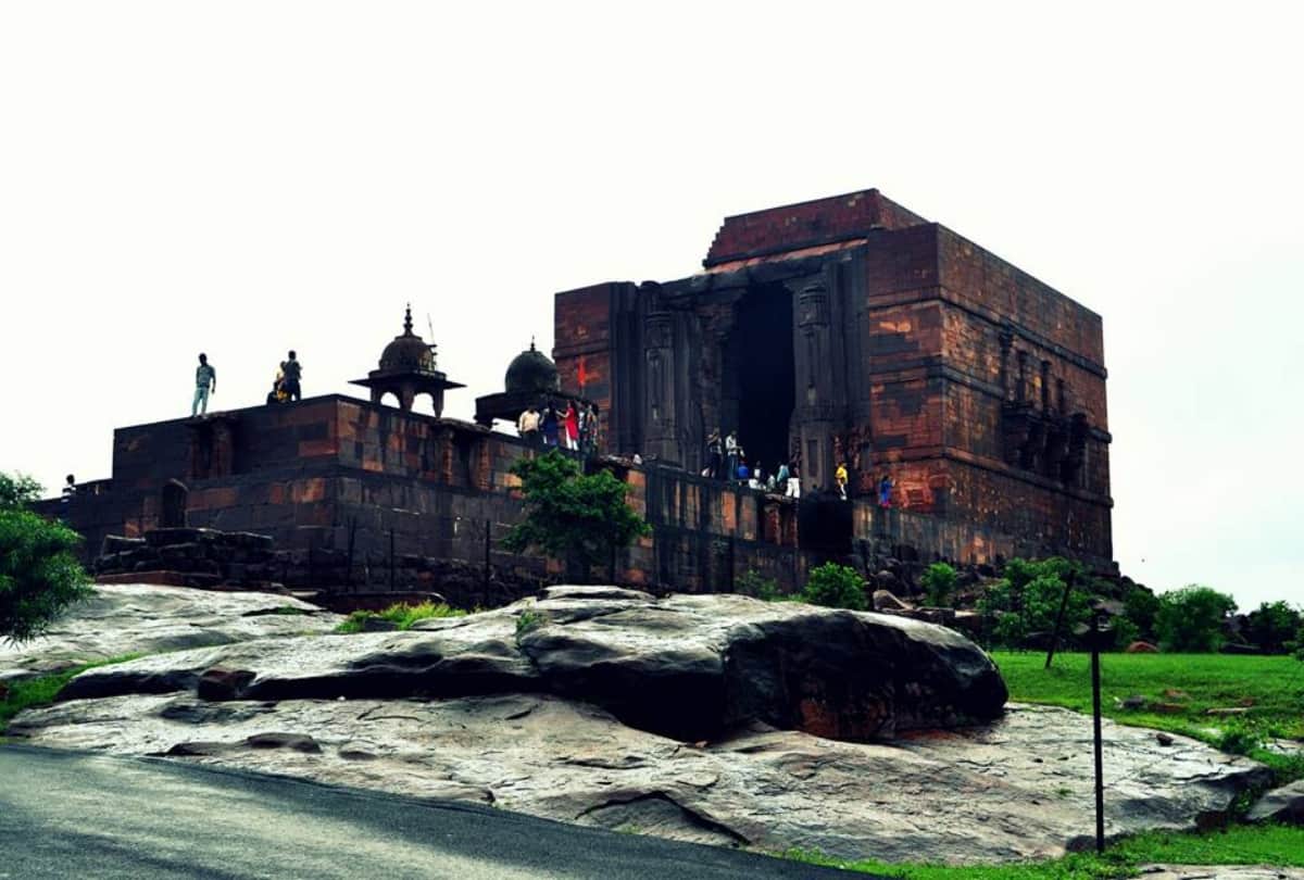 visit city of lake bhopal has great history monuments museum